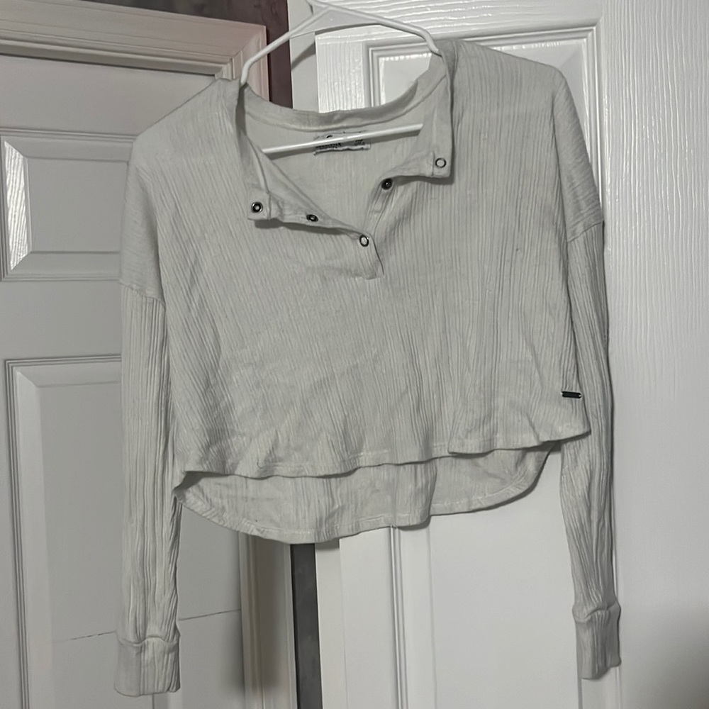 Cropped sweater from Hollister